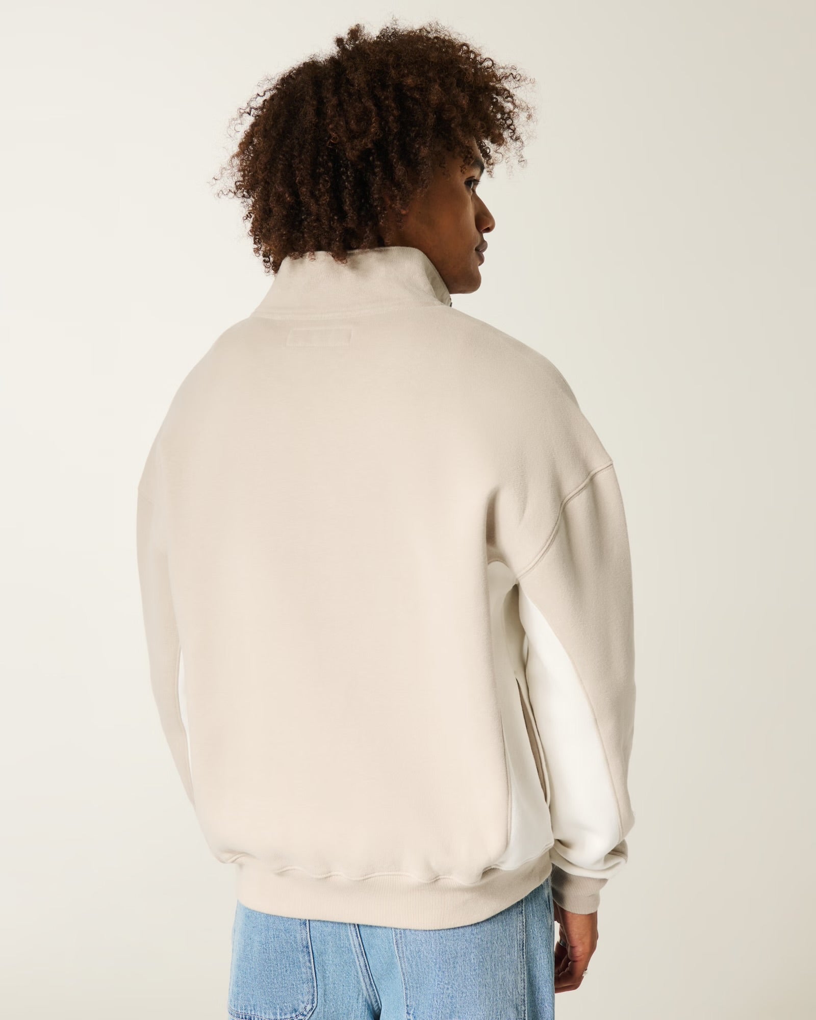 Hollister Boxy Logo Quarter-Zip Sweatshirt